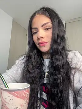 Snapshot of Lisegg_ chatting on 02-21-25, 11:22 Lisegg online show from 02-21-25, 11:22