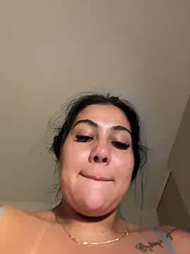 Snapshot of adrianalobo chatting on 12-04-25, 11:52 adrianalobo online show from 12-04-25, 11:52