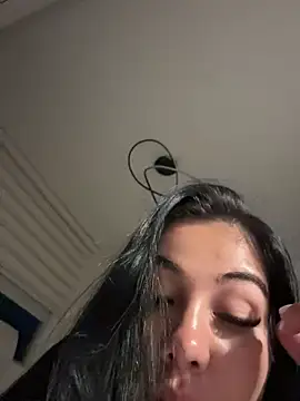 adrianalobo online show from 03-29-26, 02:44