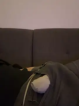 LionBoy1976 online show from 11-02-25, 05:32