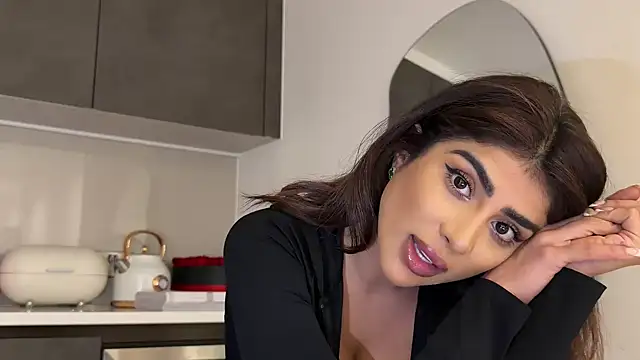 ArabicBarbie online show from 02-16-26, 10:28