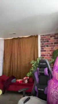 RubyLynne online show from 04-15-26, 07:58