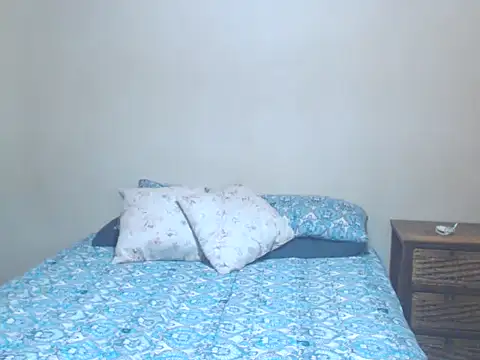 sexylax17 online show from 04-26-26, 03:42