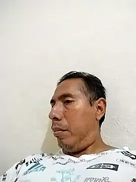 Snapshot of desnudo_Sexoxo chatting on 10-27-25, 11:31 desnudo Sexoxo online show from 10-27-25, 11:31