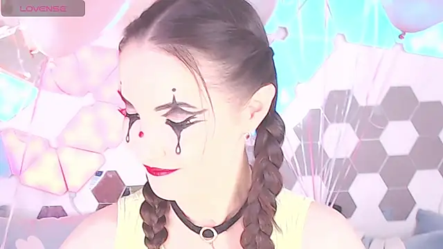 LexiKiss online show from 01-11-25, 08:00