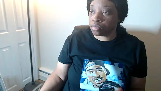 Sexymona1218 online show from 03-15-26, 07:14