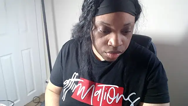Sexymona1218 online show from 05-31-26, 06:09