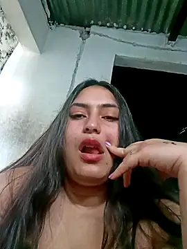 xandra252 online show from 04-22-26, 01:45