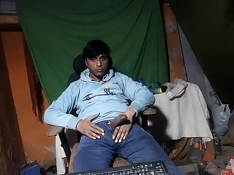 desiboy1101 online show from 01-11-26, 02:55