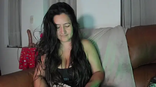 DeesseLuxure online show from 11-19-25, 08:14