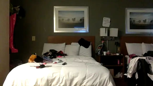 Snapshot of sissyvee chatting on 03-02-26, 11:55 sissyvee online show from 03-02-26, 11:55