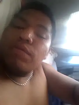 Snapshot of juliopantoja chatting on 03-14-26, 04:12 juliopantoja online show from 03-14-26, 04:12