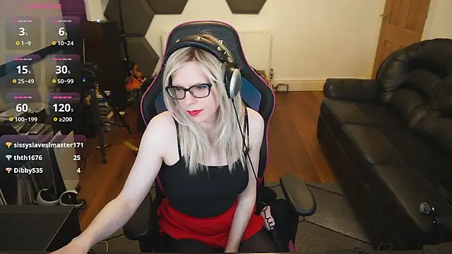 Snapshot of KelseyCobalt chatting on 03-11-25, 09:04 KelseyCobalt online show from 03-11-25, 09:04