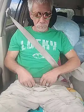 Biknight online show from 04-20-26, 08:54