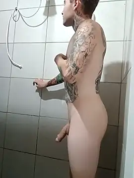 Snapshot of DanielMagains chatting on 10-14-25, 10:10 DanielMagains online show from 10-14-25, 10:10