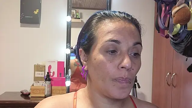 zoe hotxxx online show from 07-24-26, 02:53