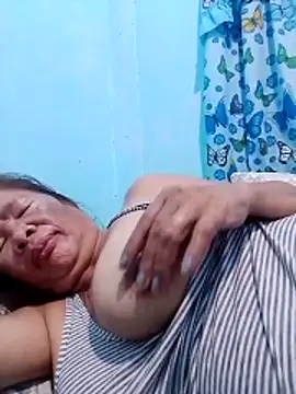 sexylizzy4u online show from 12-13-25, 09:20