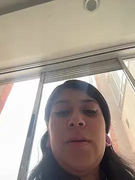 emilyjohanson online show from 04-21-26, 07:06