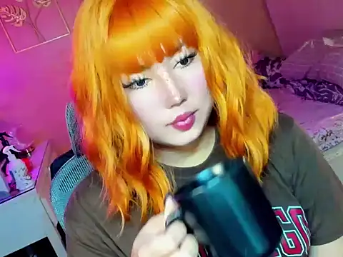 HOTnWILDalice online show from 11-13-25, 02:43