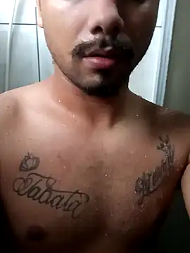 Snapshot of garoto1997 chatting on 11-10-25, 07:24 garoto1997 online show from 11-10-25, 07:24