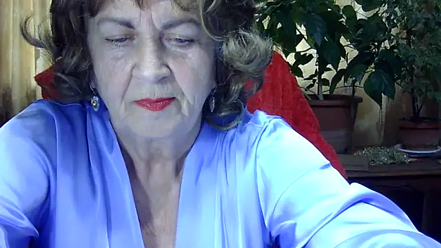 Emma52610 online show from 03-31-26, 11:21