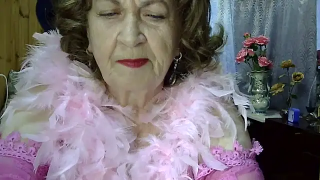 Emma52610 online show from 05-28-26, 11:29