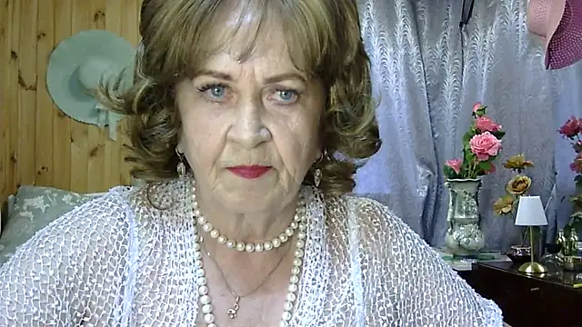 Emma52610 online show from 07-25-26, 04:37