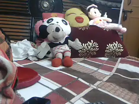 Snapshot of prettyindiandoll chatting on 12-25-24, 06:31 prettyindiandoll online show from 12-25-24, 06:31