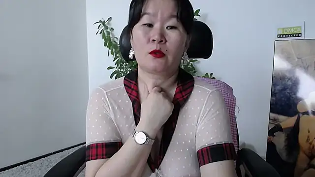 Akira xx online show from 10-27-25, 02:59