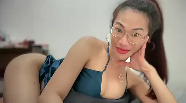 Snapshot of Jakolera2020 chatting on 03-02-25, 07:21 Jakolera2020 online show from 03-02-25, 07:21