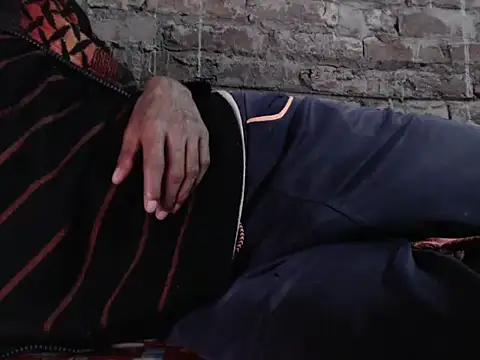 ThethunderPo online show from 12-29-24, 03:13