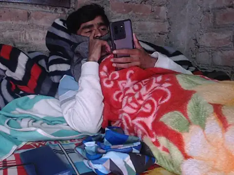 ThethunderPo online show from 12-21-25, 02:57