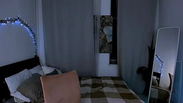 Deca dance online show from 09-24-25, 04:21