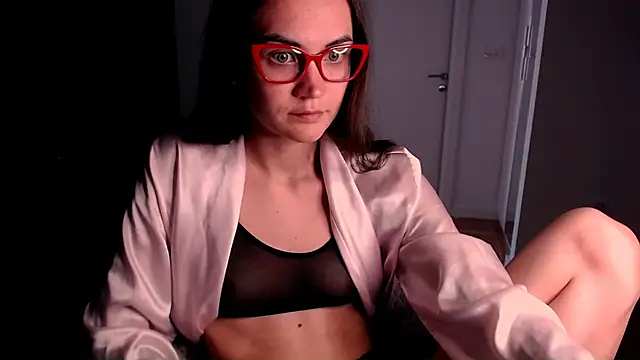 Snapshot of EvelynGG chatting on 05-05-26, 10:56 EvelynGG online show from 05-05-26, 10:56