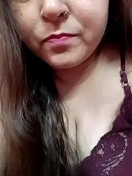 naughtymadam online show from 01-10-25, 04:33