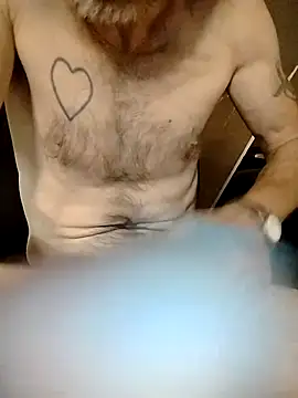 Snapshot of ROBERT0516 chatting on 03-15-26, 12:33 ROBERT0516 online show from 03-15-26, 12:33