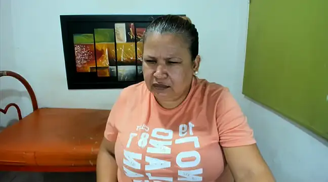 Snapshot of beckyummys chatting on 01-22-25, 12:06 beckyummys online show from 01-22-25, 12:06