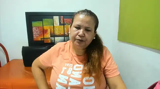 Snapshot of beckyummys chatting on 01-29-25, 11:51 beckyummys online show from 01-29-25, 11:51