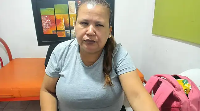 Snapshot of beckyummys chatting on 02-03-25, 12:03 beckyummys online show from 02-03-25, 12:03