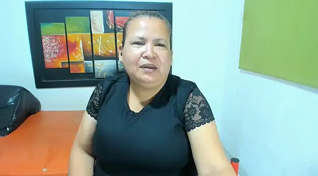 Snapshot of beckyummys chatting on 02-12-25, 11:40 beckyummys online show from 02-12-25, 11:40