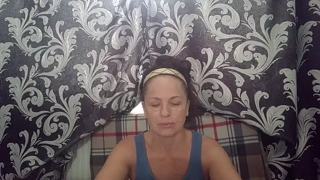 LindaStarS online show from 06-13-26, 05:05