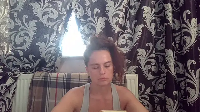 LindaStarS online show from 06-27-26, 04:34