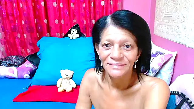 Snapshot of SLUTTYROXY chatting on 01-28-25, 03:46 SLUTTYROXY online show from 01-28-25, 03:46