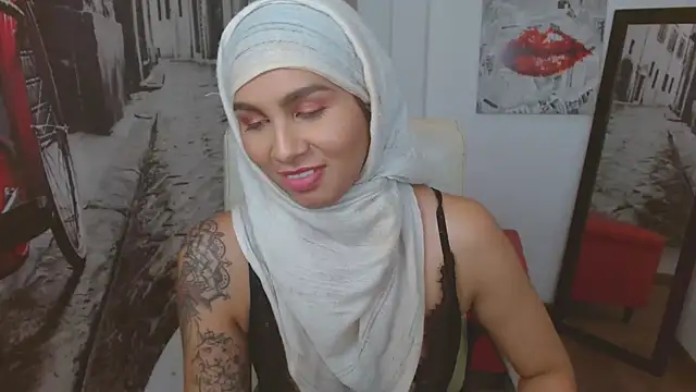 Shay  lee online show from 02-11-25, 10:07