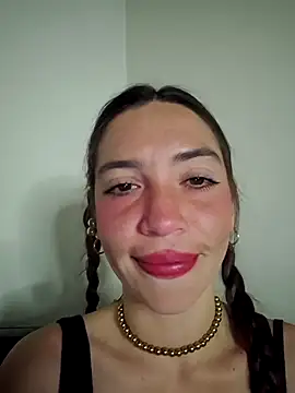 loveuu-bae online show from 12-04-25, 01:15