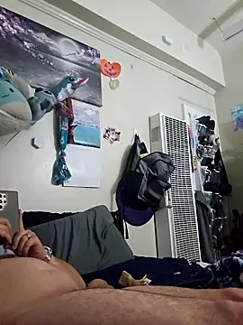 Snapshot of UncutHammer69 chatting on 12-01-24, 09:59 UncutHammer69 online show from 12-01-24, 09:59