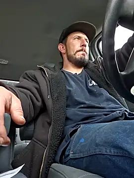 Snapshot of UncutHammer69 chatting on 01-07-25, 11:24 UncutHammer69 online show from 01-07-25, 11:24