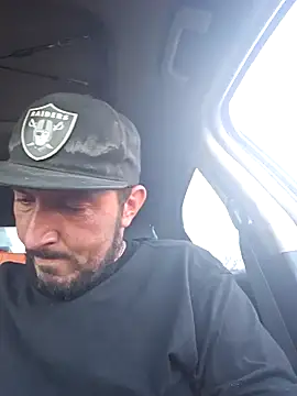 Snapshot of UncutHammer69 chatting on 01-13-25, 03:36 UncutHammer69 online show from 01-13-25, 03:36