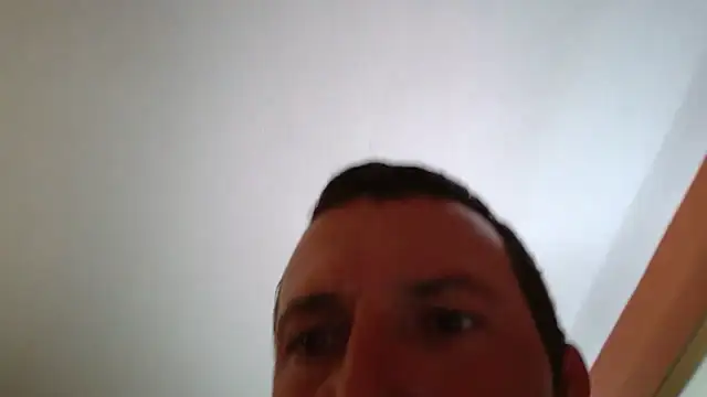 Snapshot of UncutHammer69 chatting on 09-09-25, 06:35 UncutHammer69 online show from 09-09-25, 06:35