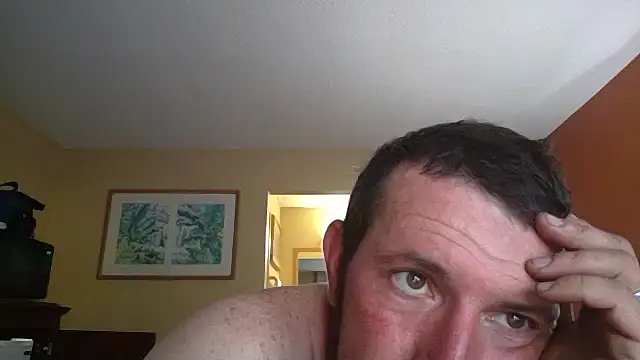 Snapshot of UncutHammer69 chatting on 09-10-25, 01:38 UncutHammer69 online show from 09-10-25, 01:38